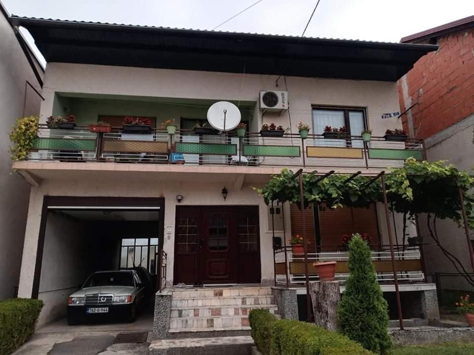 Apartment Hatinac Bihać Екстериор снимка